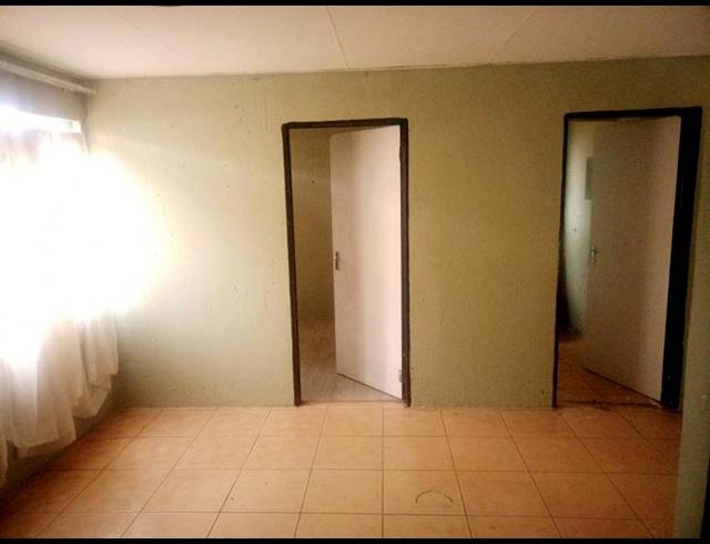 2 BEDROOM PROPERTY TO RENT IN GLEN RIDGE